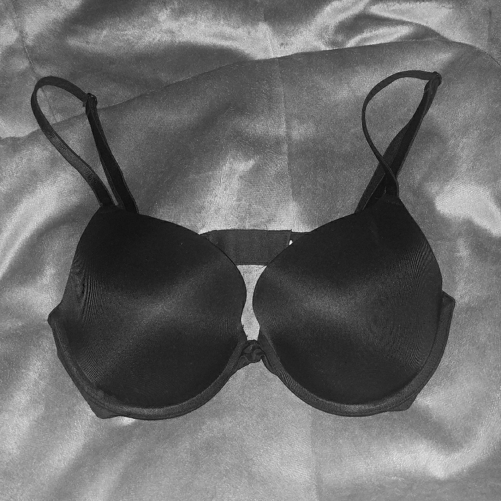 PINK bra size 32C